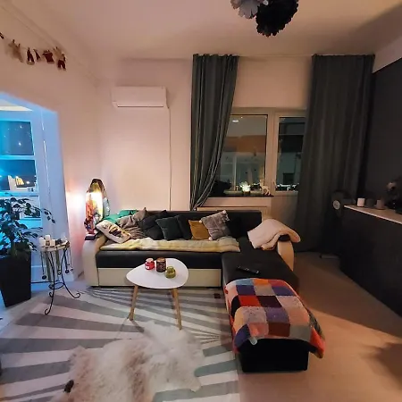Апартаменти Old Town Cozy Брашов